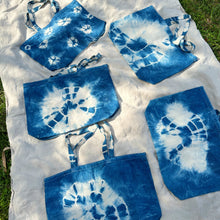 Load image into Gallery viewer, Indigo Large Tote